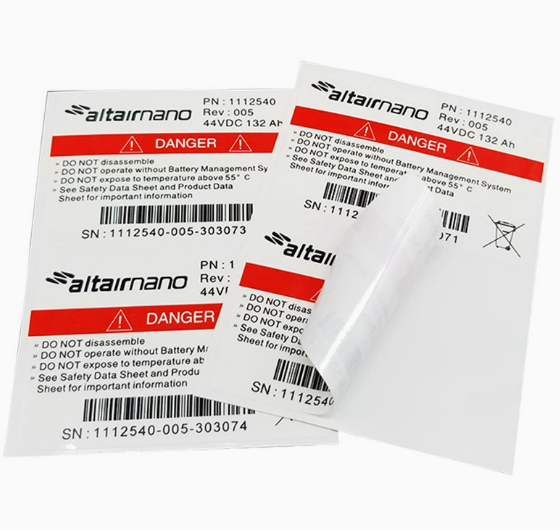 不干胶标签在服装行业全场景的深度应用